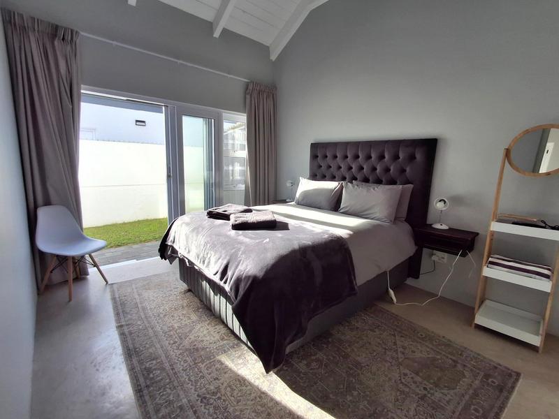 4 Bedroom Property for Sale in Britannia Bay Western Cape